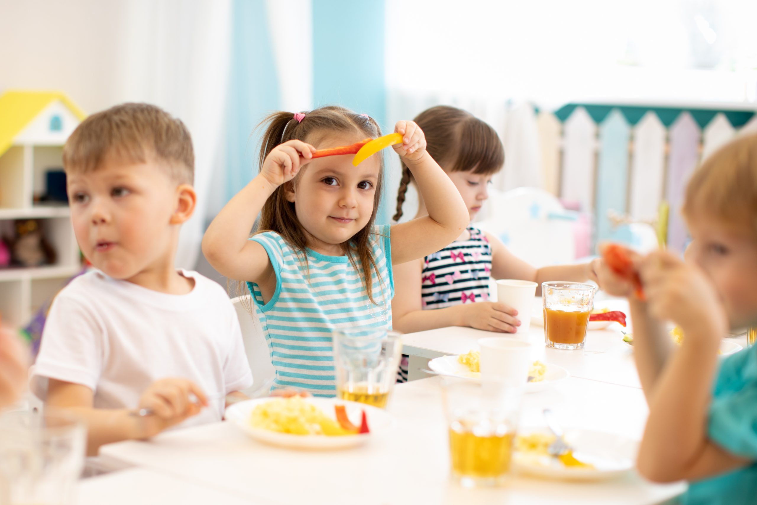 spelen_kinderopvang_dreamstime_168696896-scaled